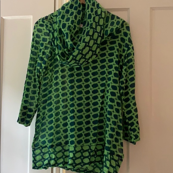 Gretchen Scott Designs Tops - Turdleneck Top!!